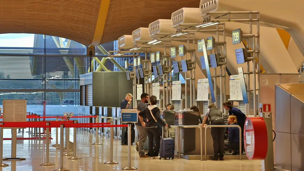 Does costa rica still require travel insurance?