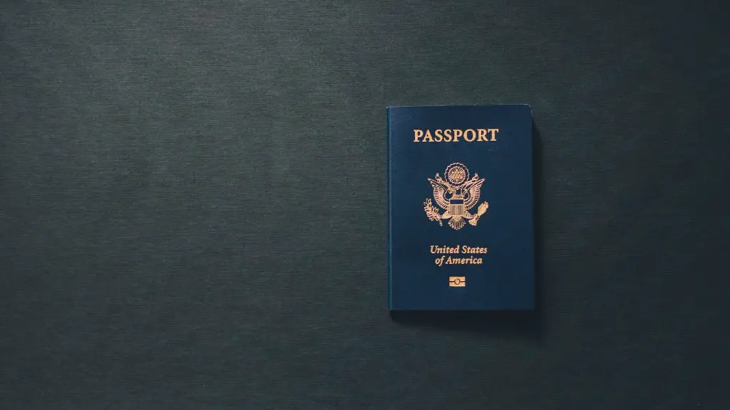 Can i travel to usa with visa in old passport?